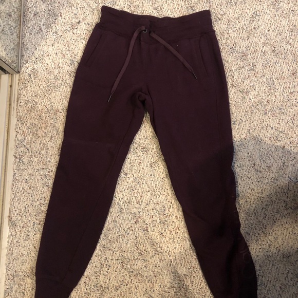 Calvin Klein joggers - Picture 1 of 2
